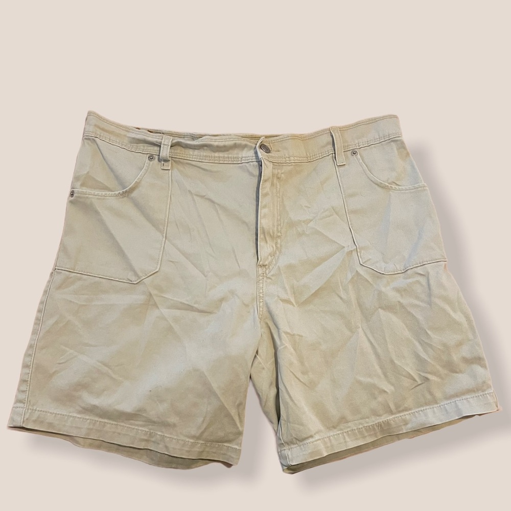 Relaxed Levi Shorts